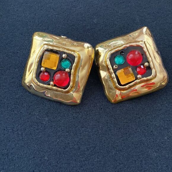 Oversized Vintage Gold Tone Square Sparkling Colourful Clip On Earrings - Picture 2 of 7